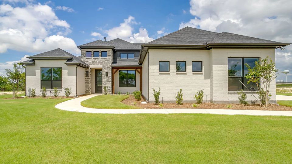 Exterior of 10100 Bartlett Peak, Waxahachie, TX 75167