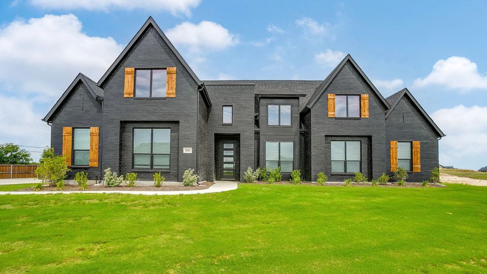 Exterior of 4511 Matador Ranch Ct, Waxahachie, TX 75165